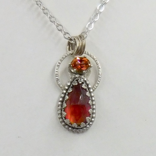 Click to view detail for DKC-2114 Necklace, Aurora Crystal & Topaz 4160